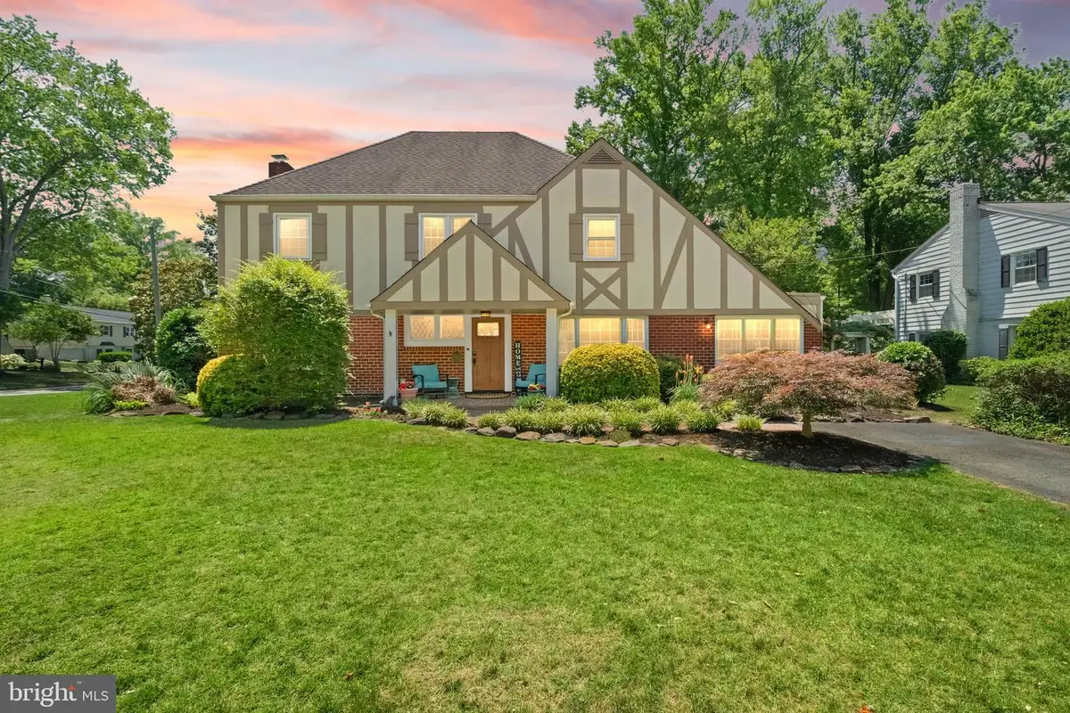 7868 Midday Ln, Alexandria, VA 22306 - #1