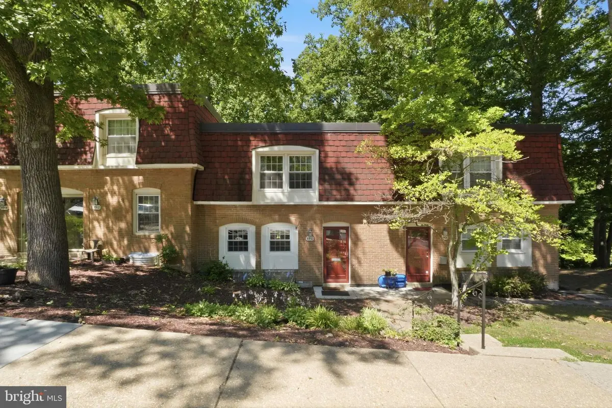 5910 Prince James Dr #74, Springfield, VA 22152 - #1