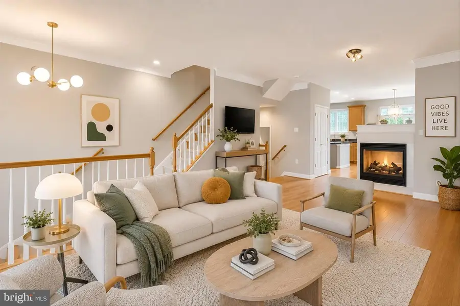 4579 Derring Ln, Fairfax, VA 22030 - #2