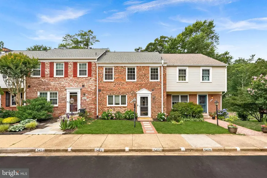 5422 Bromyard Ct, Burke, VA 22015 - #3