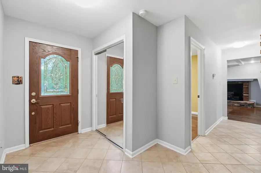 8900 Queen Elizabeth Blvd, Annandale, VA 22003 - #2