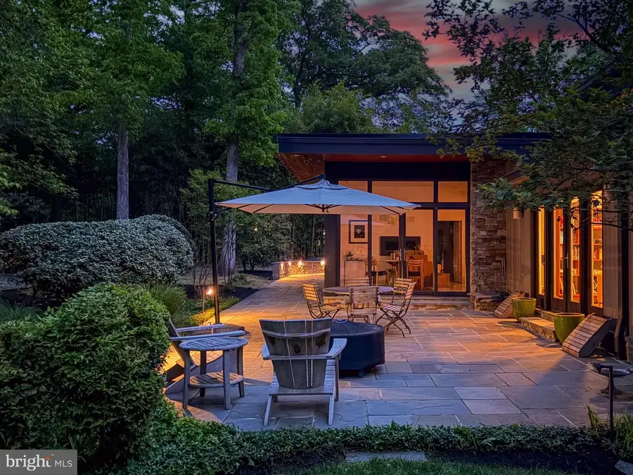 7736 Tauxemont Rd, Alexandria, VA 22308 - #2