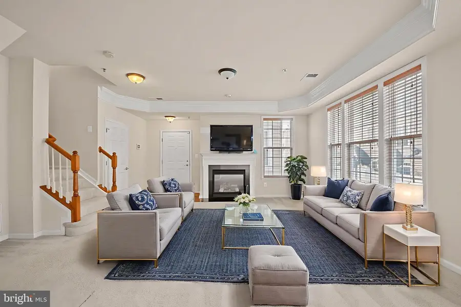 7049 Huntley Run Pl #116, Alexandria, VA 22306 - #2