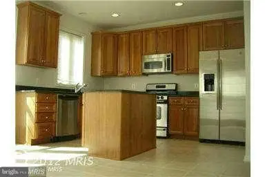 5019 Greenhouse Ter, Centreville, VA 20120 - #3