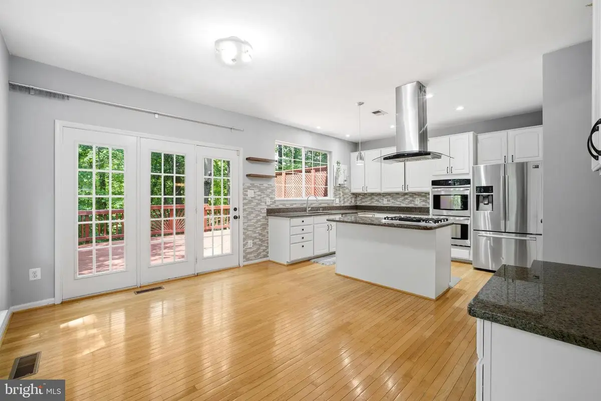 4601 Buckhorn Rdg, Fairfax, VA 22030 - #1