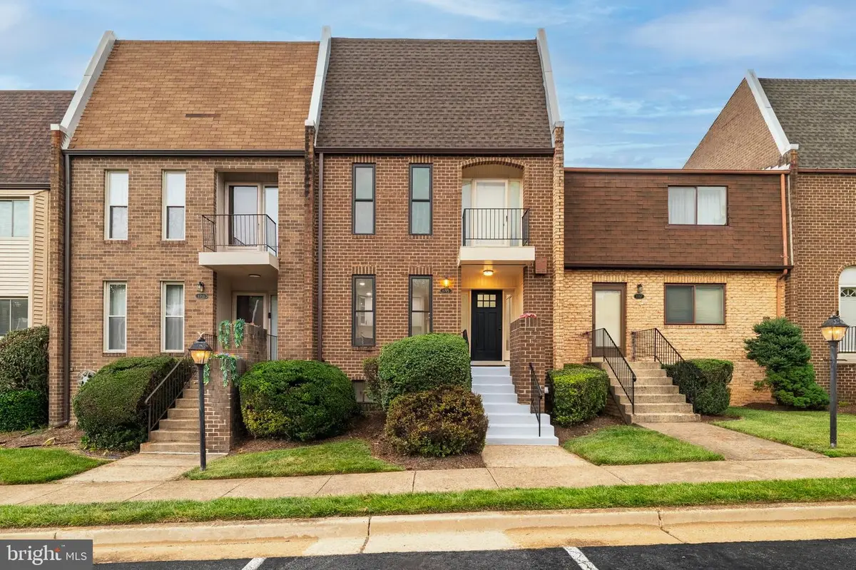 1715 Tyvale Ct, Vienna, VA 22182 - #1