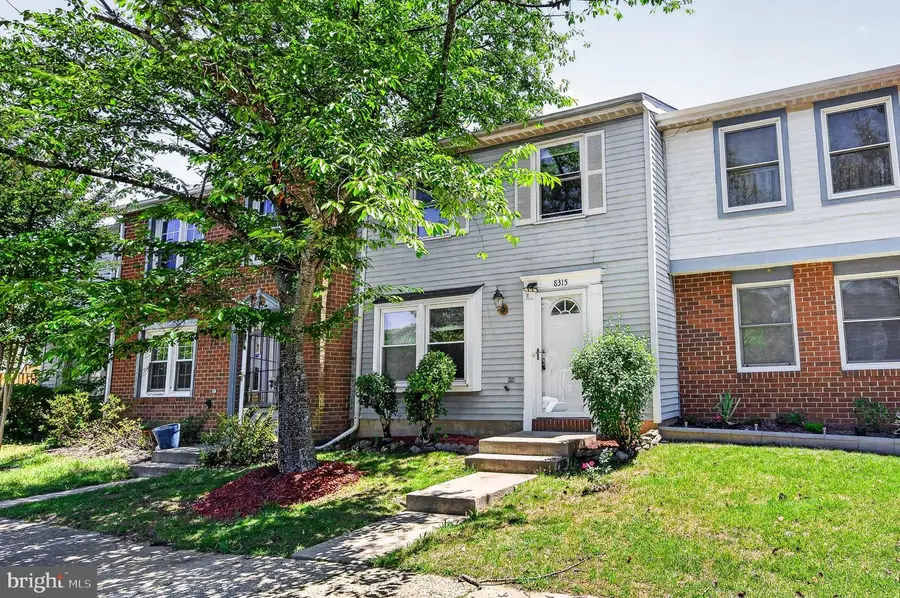 8315 Claremont Woods Dr, Alexandria, VA 22309 - #3