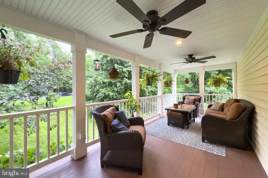 8402 Uxbridge Ct, Springfield, VA 22151 - #3