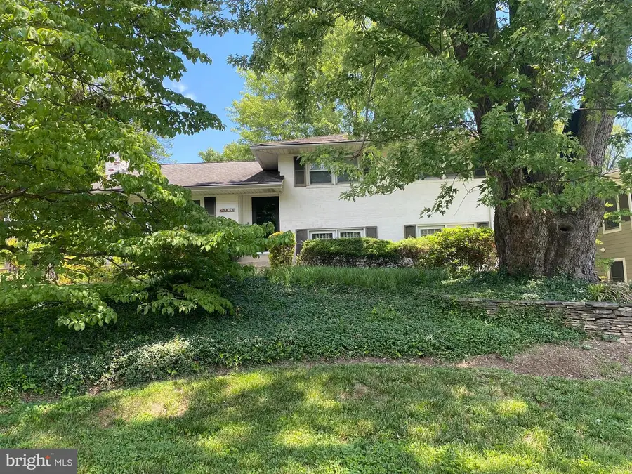1633 Dempsey St, McLean, VA 22101 - #3