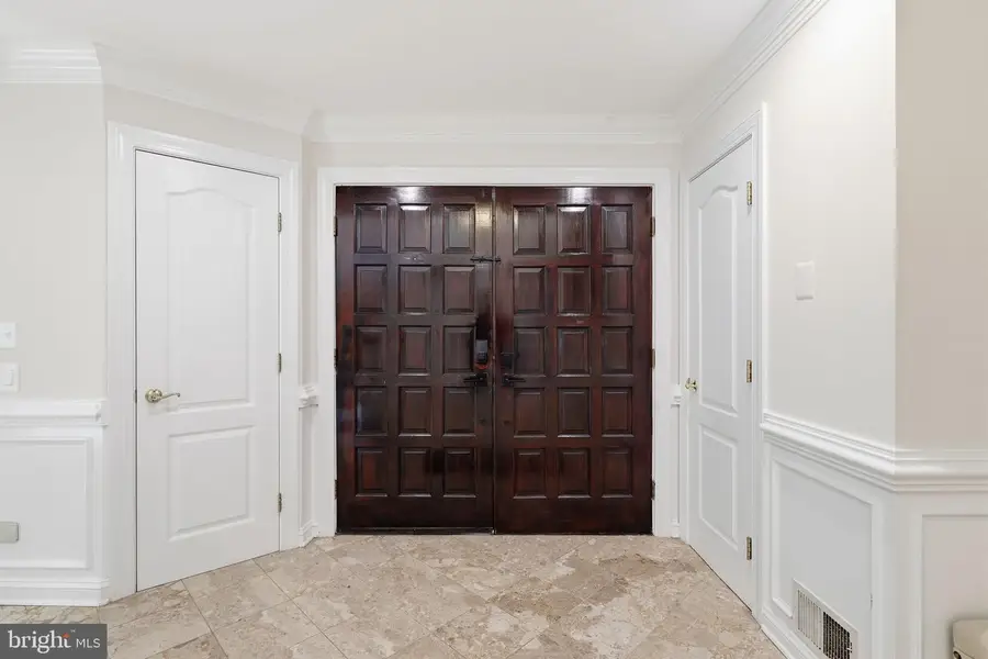 7421 Shreve Rd, Falls Church, VA 22043 - #2