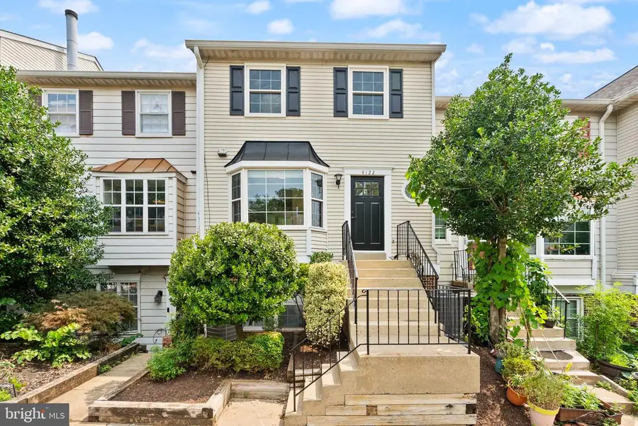 4122 Winter Harbor Ct, Chantilly, VA 20151 - #2