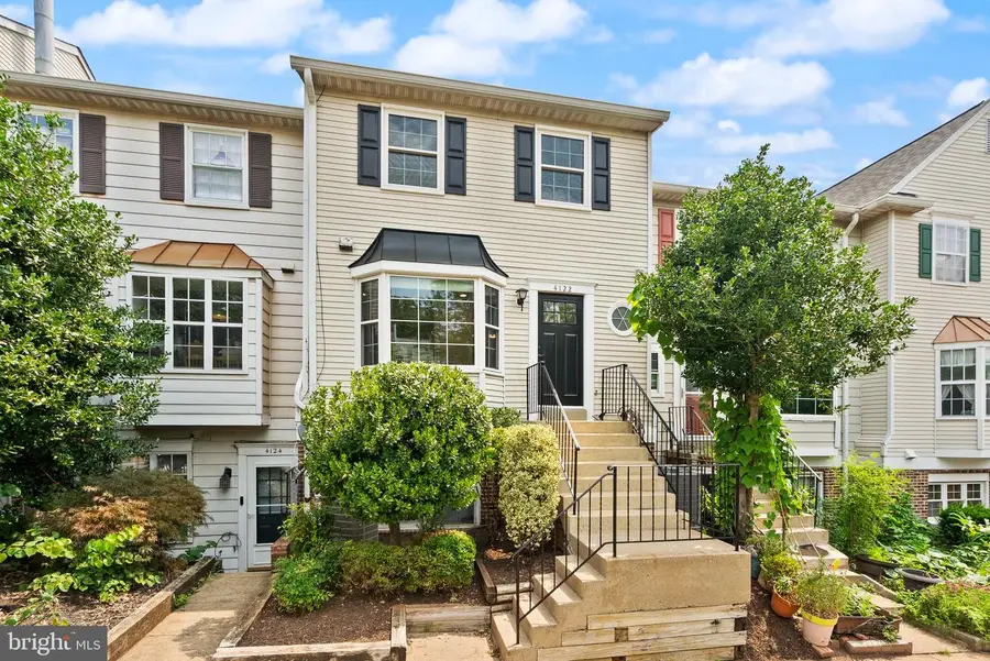 4122 Winter Harbor Ct, Chantilly, VA 20151 - #3