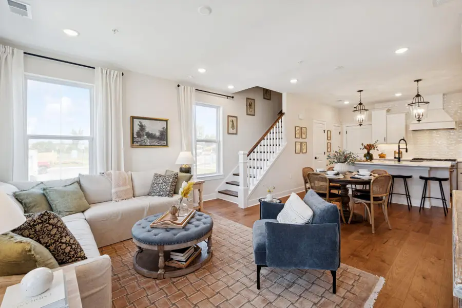 14980 Deco Cir, Chantilly, VA 20151 - #2