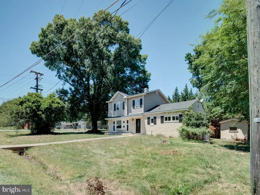 2508 Fleming St, Alexandria, VA 22306 - #3
