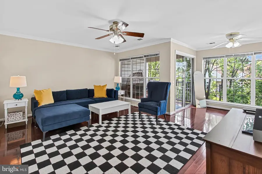8209 Crossbrook Ct #202, Lorton, VA 22079 - #3