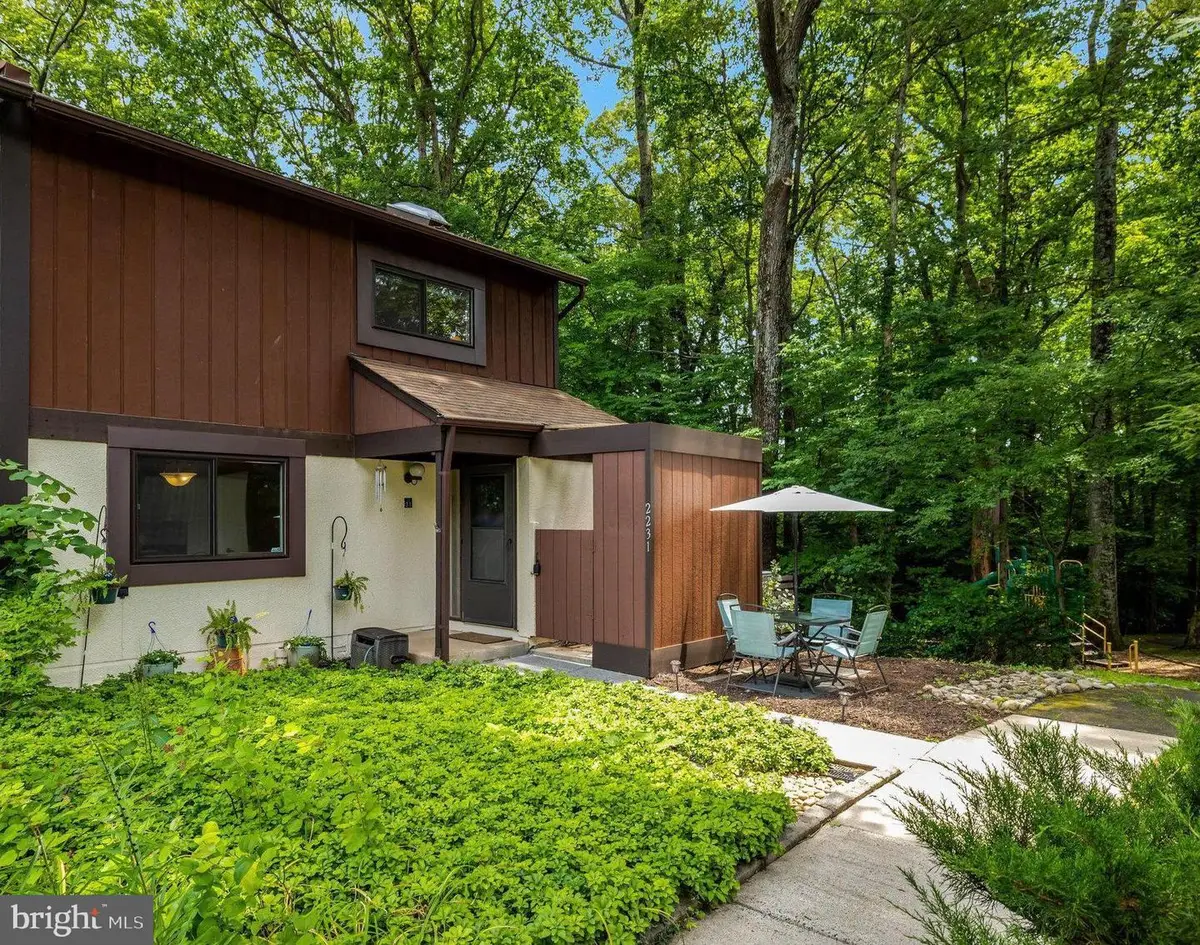 2231 Wheelwright Ct, Reston, VA 20191 - #1