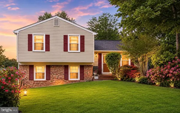 5141 Bradfield Dr, ANNANDALE, VA 22003