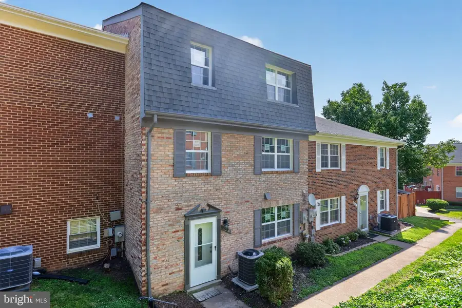 9836 Hagel Cir, Lorton, VA 22079 - #3