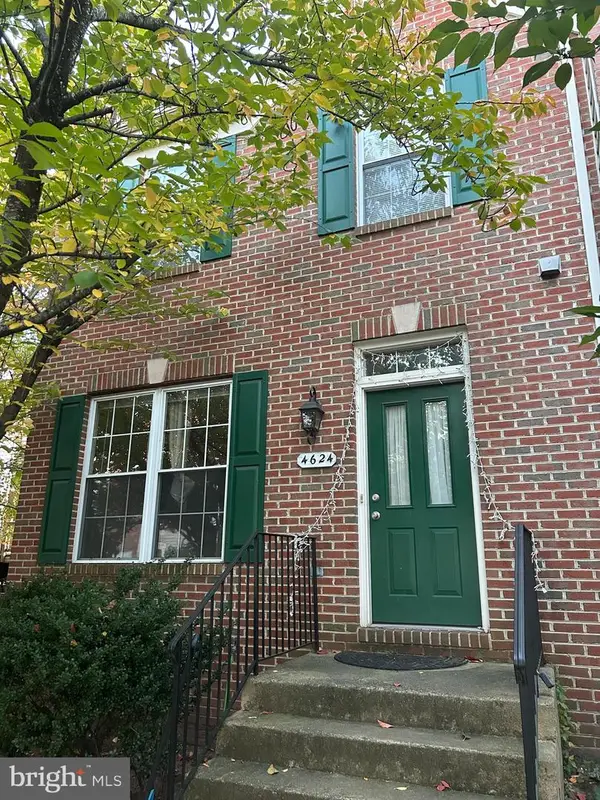 4624 Deerwatch Dr, CHANTILLY, VA 20151