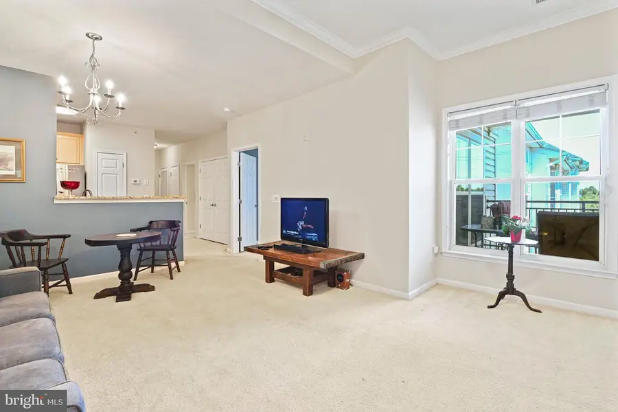 3830 Lightfoot St #425, Chantilly, VA 20151 - #2
