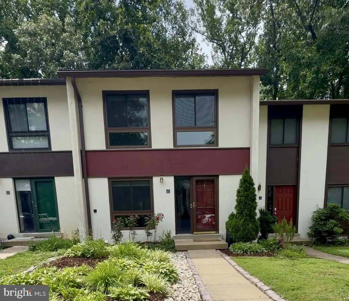 11986 Barrel Cooper Ct, Reston, VA 20191 - #1