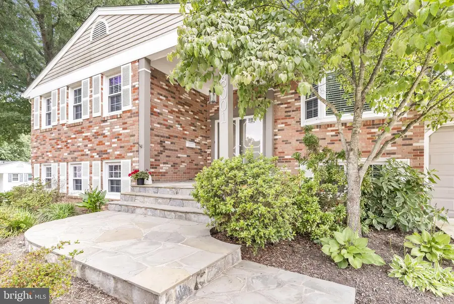 8001 Leyton Pl, Springfield, VA 22152 - #2
