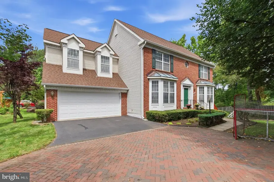 6372 Alderman Dr, Alexandria, VA 22315 - #2