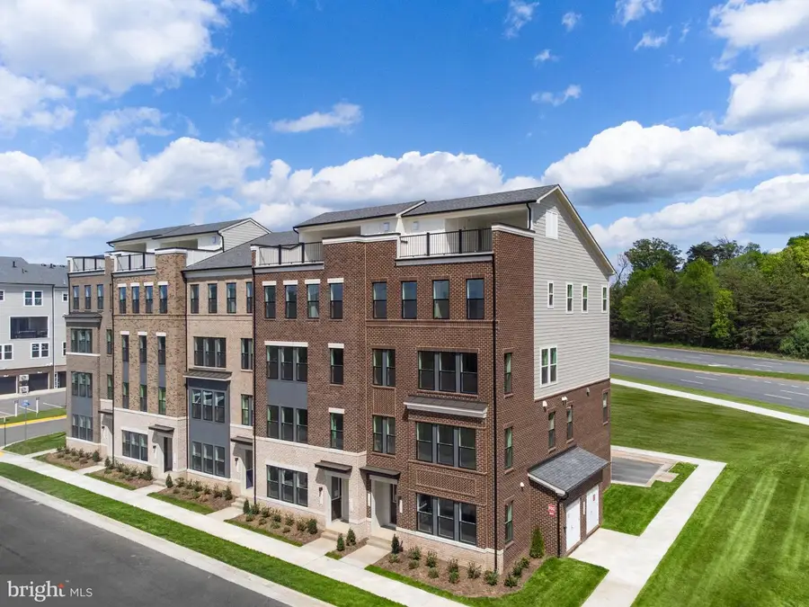 13716 Aviation Place, Herndon, VA 20171 - #2