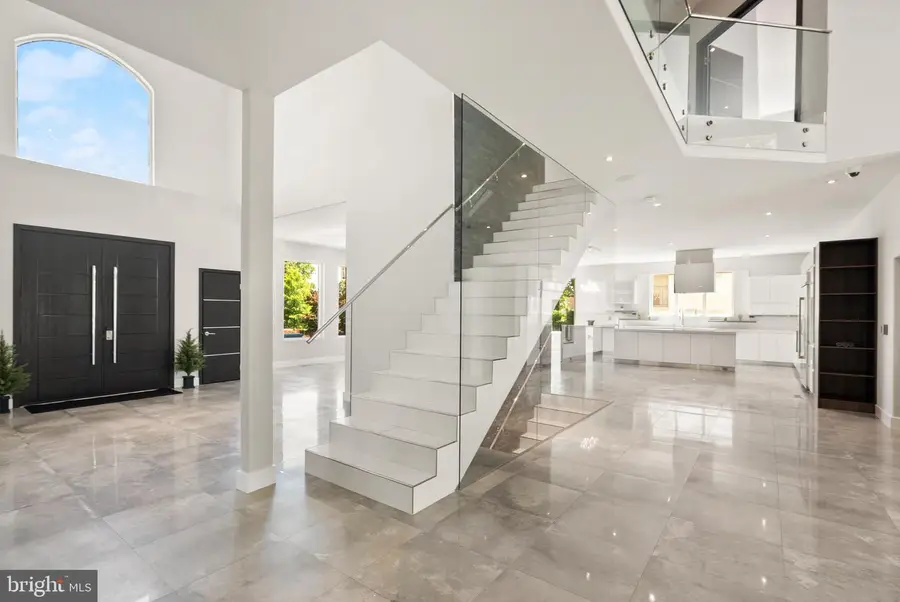 6600 Reserves Hill Ct, Annandale, VA 22003 - #3