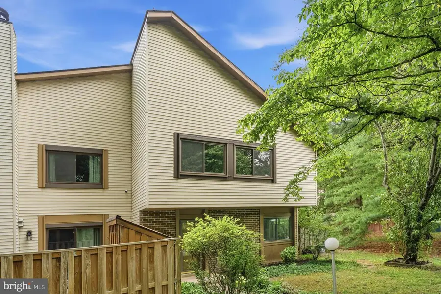5699 Summer Oak Way, Burke, VA 22015 - #3