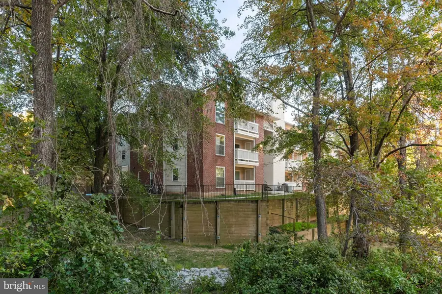 1515 Lincoln Way #203b, McLean, VA 22102 - #2