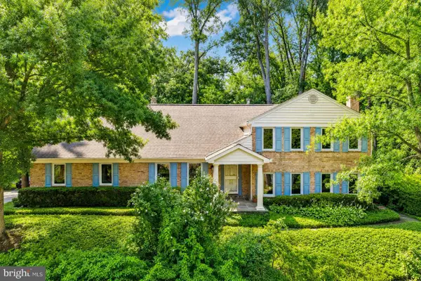 6336 Torrence St, BURKE, VA 22015