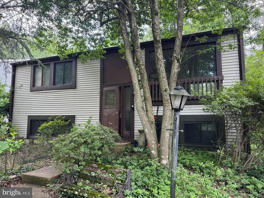 2309 Old Trail Dr, Reston, VA 20191 - #2