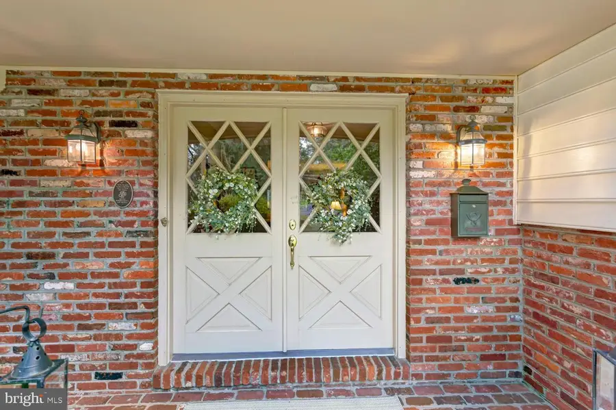4401 Dolphin Ln, Alexandria, VA 22309 - #3