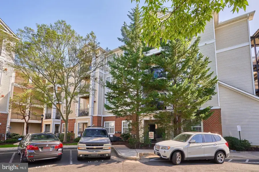 12925 Centre Park Cir #405, Herndon, VA 20171 - #3