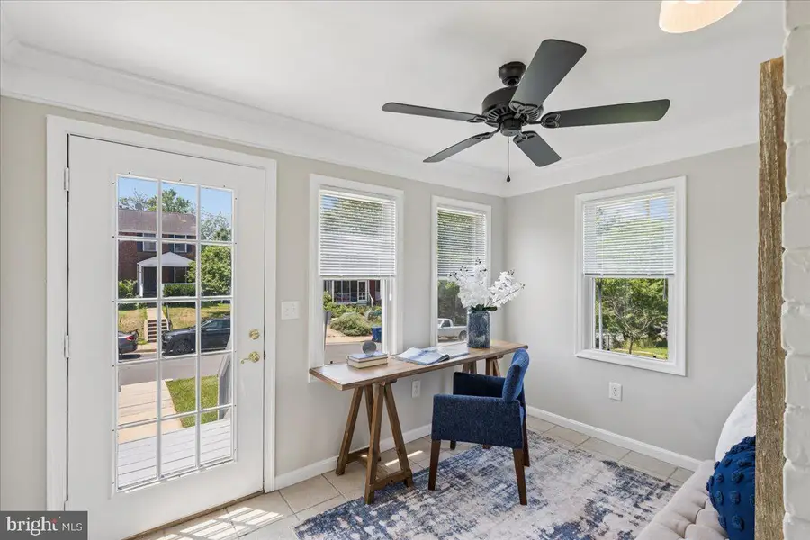 2612 Jefferson Dr, Alexandria, VA 22303 - #3