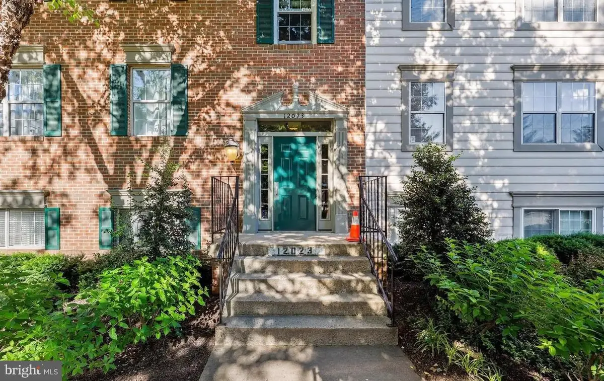 12023 Golf Ridge Ct #202, Fairfax, VA 22033 - #1