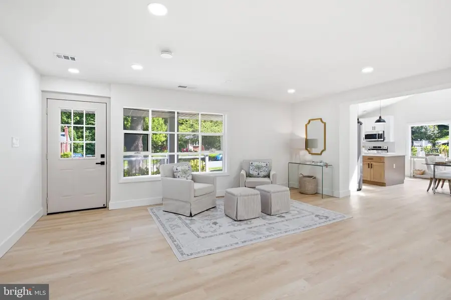 7501 Nancemond St, Springfield, VA 22150 - #3
