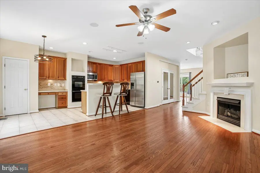 7301 Oldham Leeds Way, Springfield, VA 22150 - #3