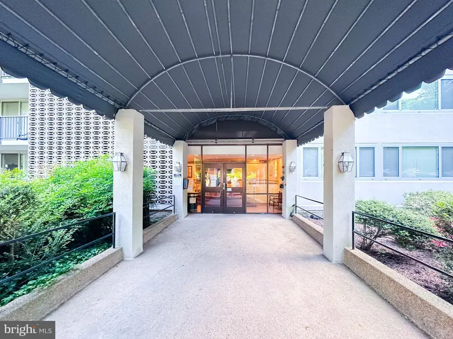 4410 Briarwood Ct N #25, Annandale, VA 22003 - #3