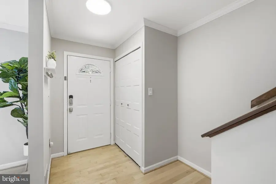 2836 Jermantown Rd #47, Oakton, VA 22124 - #2