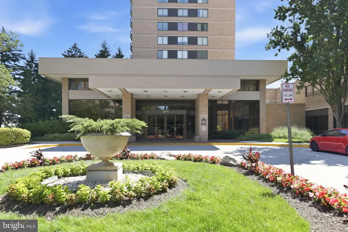 3713 S George Mason Dr #810, Falls Church, VA 22041 - #1