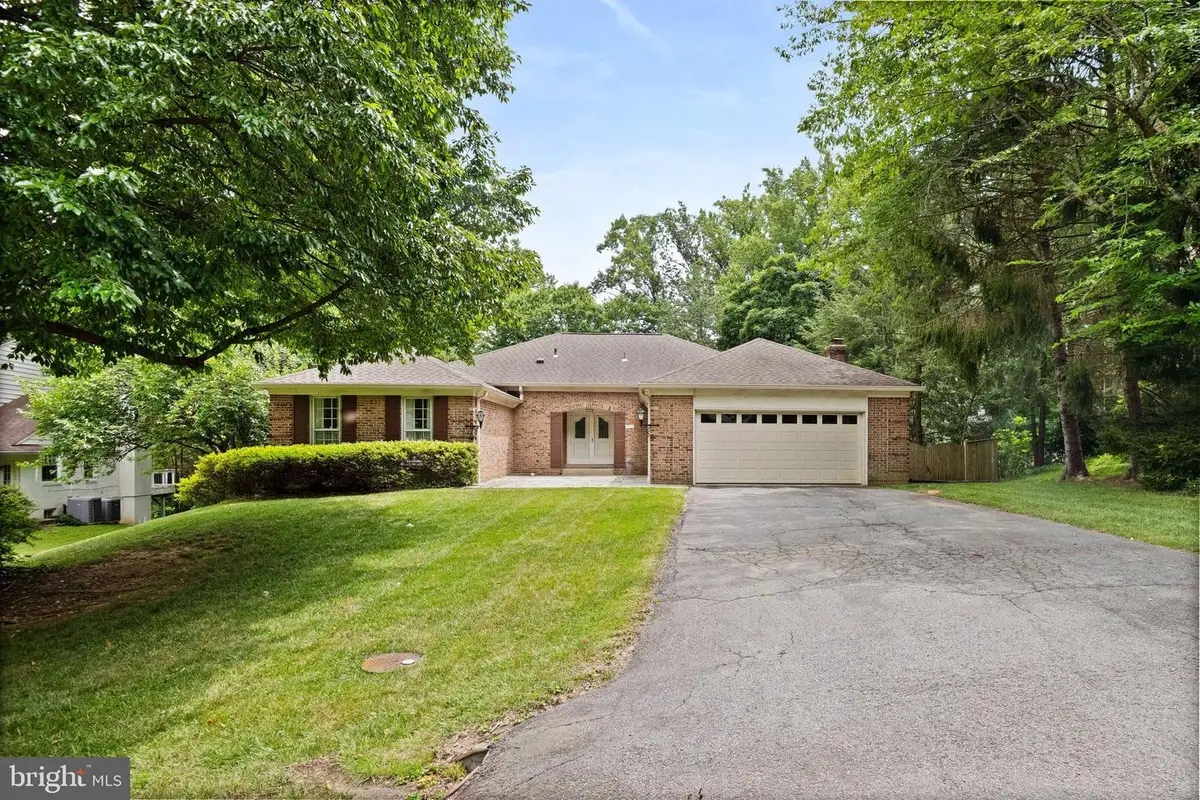 712 Ridge Dr, McLean, VA 22101 - #1
