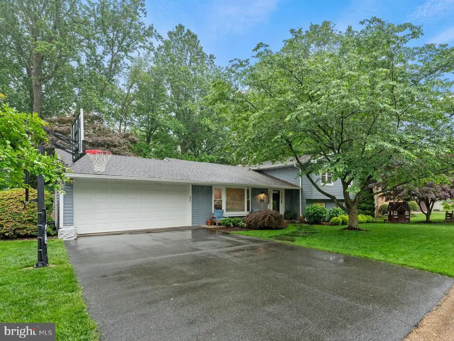 610 Kearney Ct Sw, Vienna, VA 22180 - #2