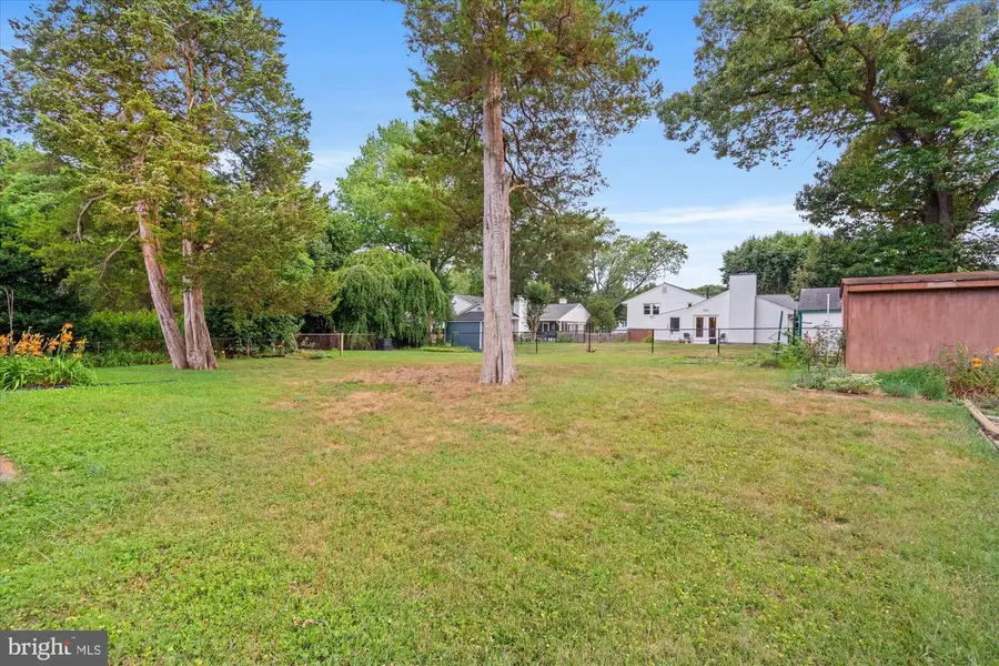 8316 Ashwood Dr, Alexandria, VA 22308 - #3