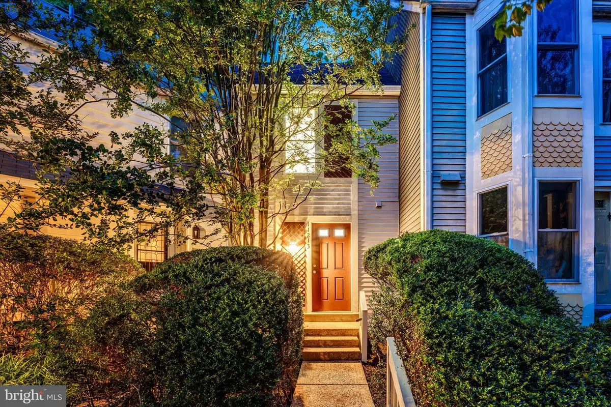 11213 Silentwood Ln, Reston, VA 20191 - #1