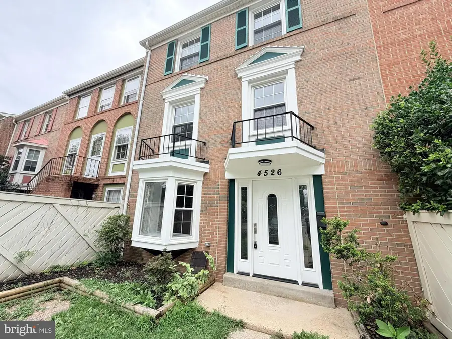 4526 Arendale Sq, Alexandria, VA 22309 - #2