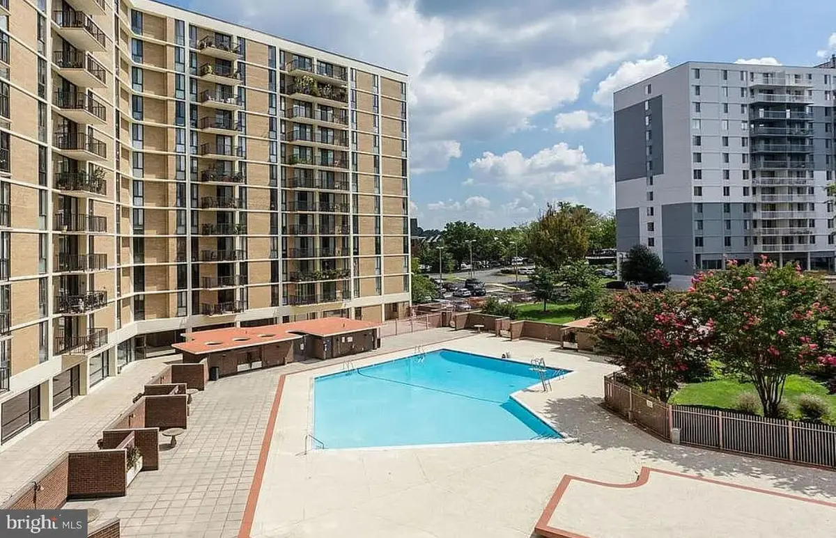 6800 Fleetwood Rd #414, McLean, VA 22101 - #1