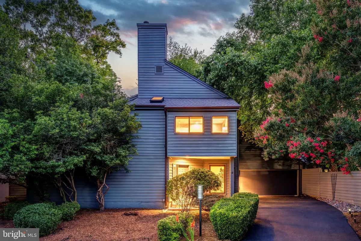 1982 Solaridge Ct, Reston, VA 20191 - #1