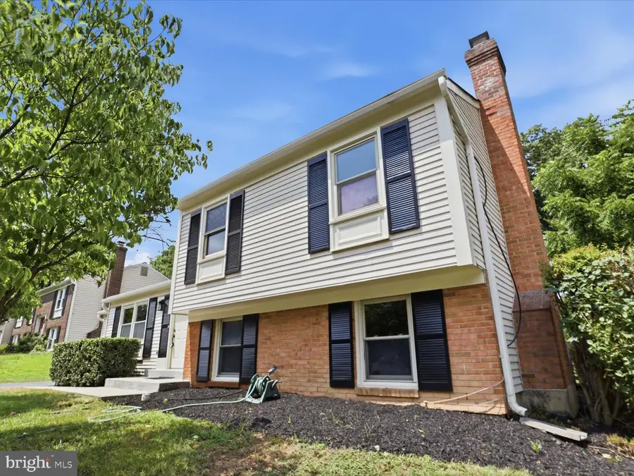412 Cavendish St, Herndon, VA 20170 - #3